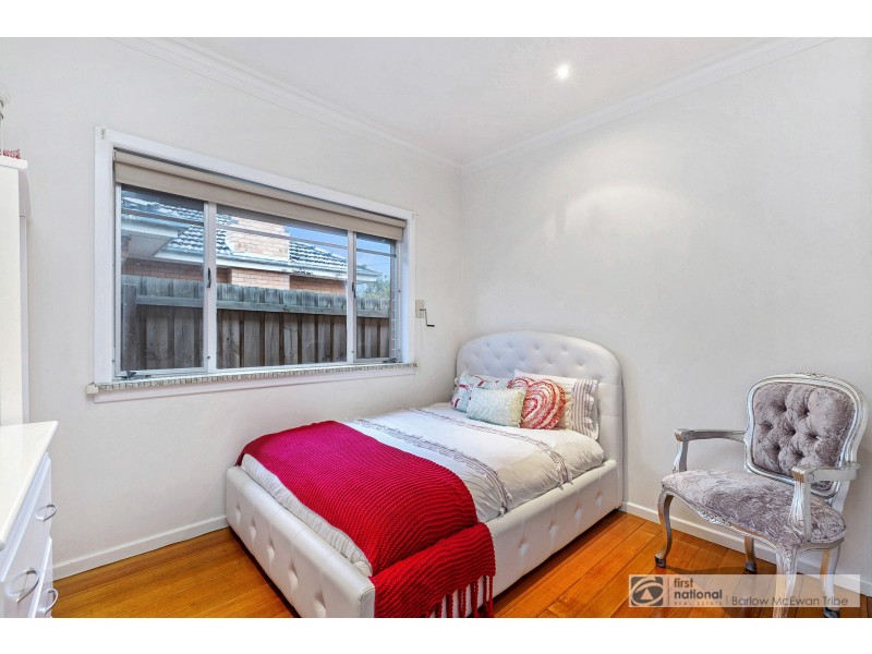 7 Chifley Avenue, Altona VIC 3018