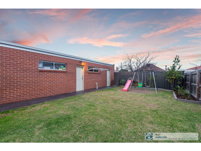 7 Chifley Avenue, Altona VIC 3018