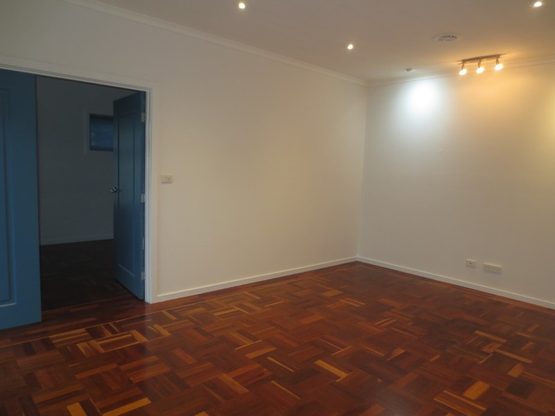 1a Wattle Grove, Seaholme VIC 3018