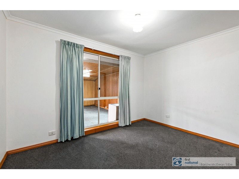 29 Whitehead Court, Altona Meadows VIC 3028