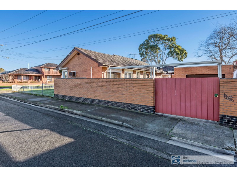 24 Seves Street, Altona VIC 3018