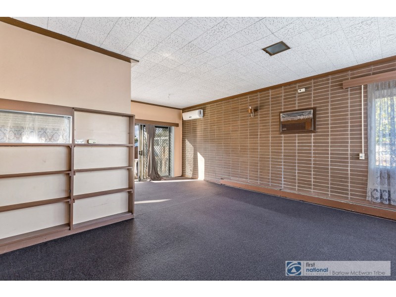 24 Seves Street, Altona VIC 3018