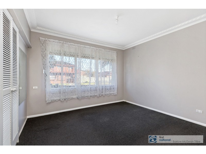 24 Seves Street, Altona VIC 3018