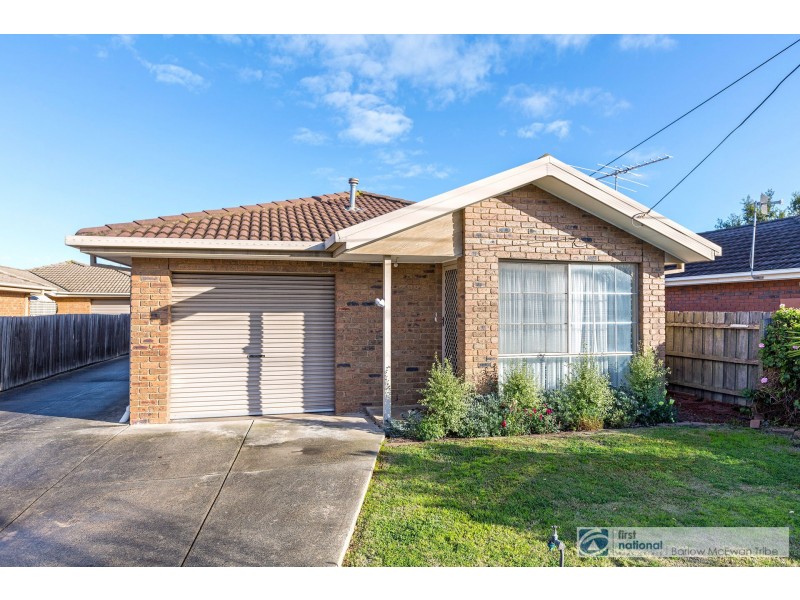 1/4 Weaver Court, Altona Meadows VIC 3028