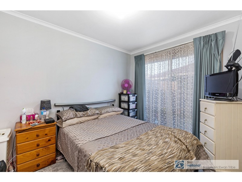 1/4 Weaver Court, Altona Meadows VIC 3028