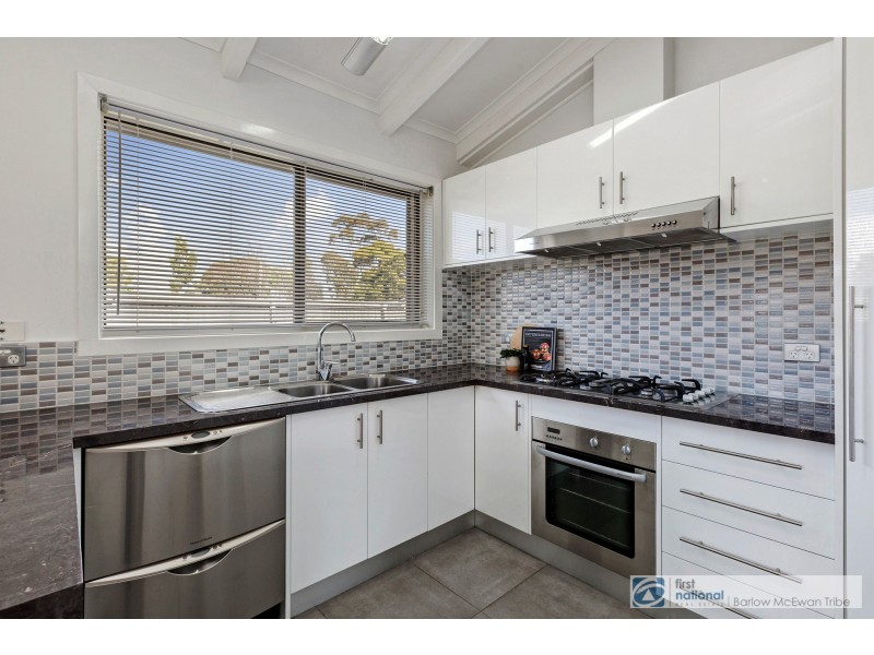 1/119 Railway Street North, Altona VIC 3018