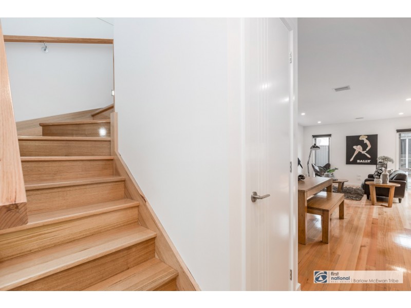 2/11 David Street, Altona VIC 3018