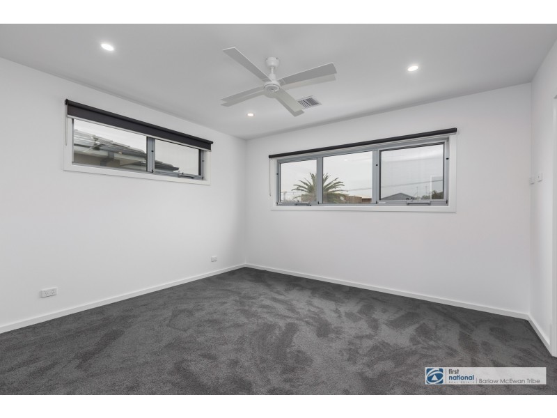 2/11 David Street, Altona VIC 3018