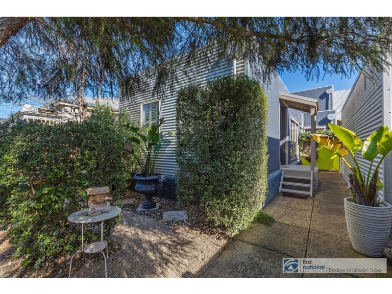 61 Millers Road, Altona VIC 3018
