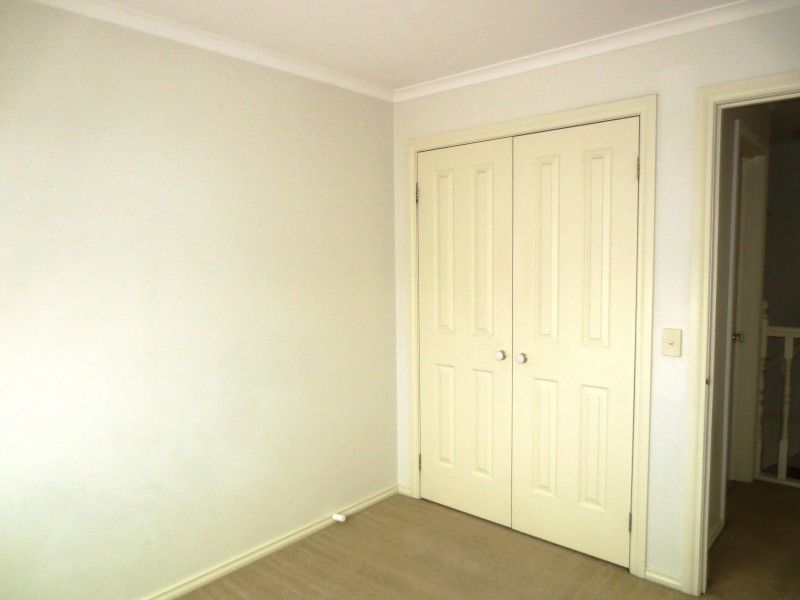 7 The Avenue, Point Cook VIC 3030