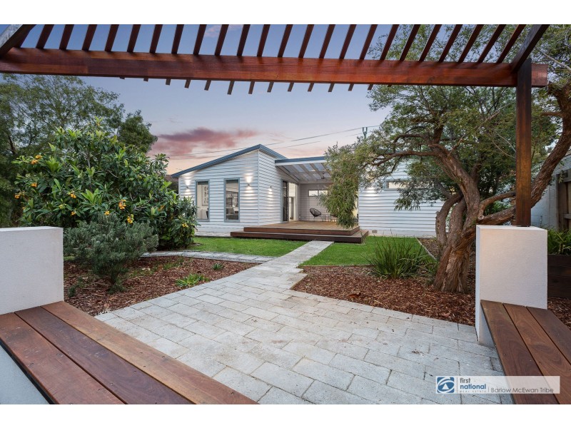 10 Frazer Avenue, Altona VIC 3018