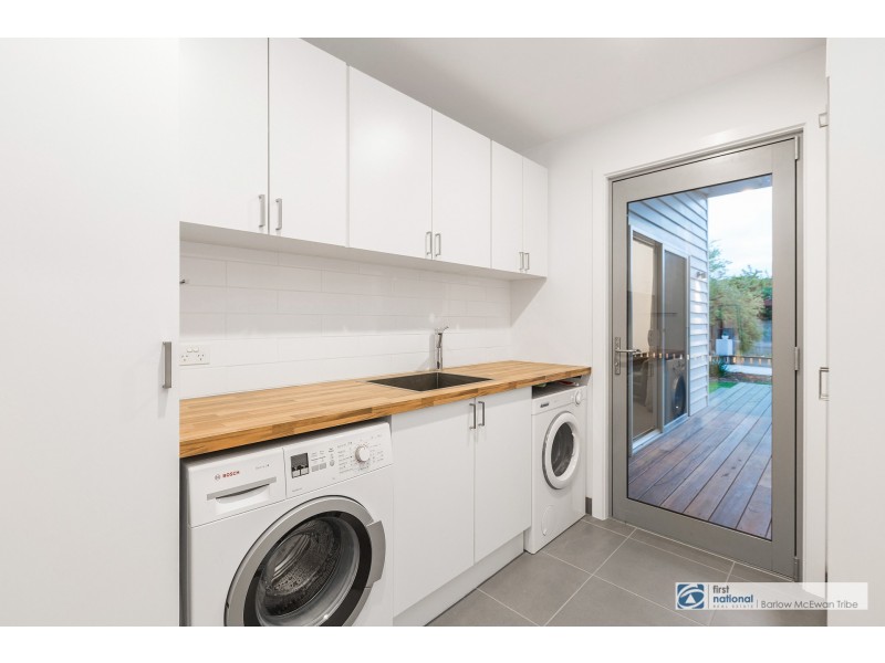 10 Frazer Avenue, Altona VIC 3018