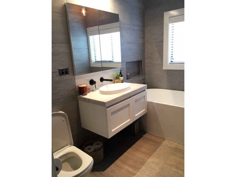 20 Seaview Crescent, Seaholme VIC 3018