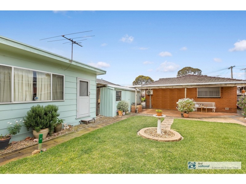 1B Curlew Avenue, Altona VIC 3018