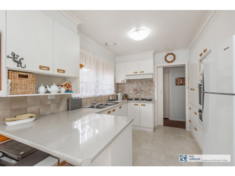1B Curlew Avenue, Altona VIC 3018