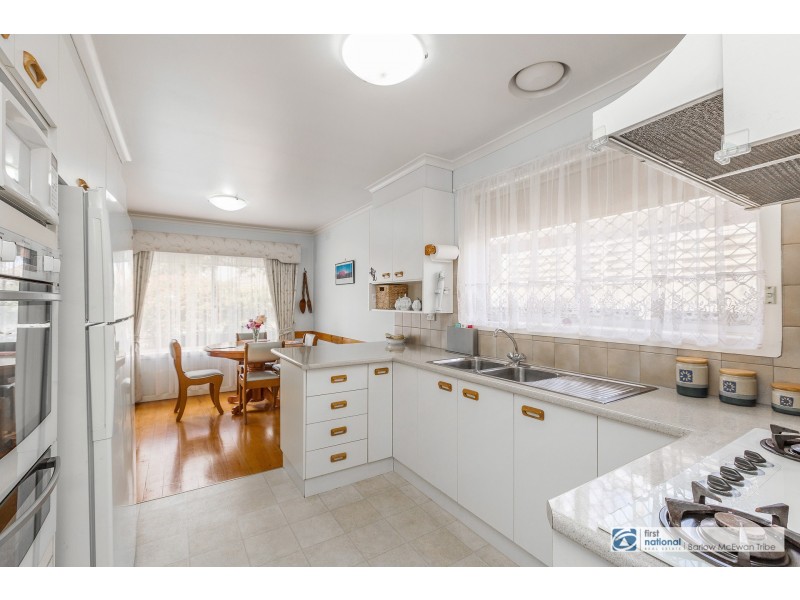1B Curlew Avenue, Altona VIC 3018