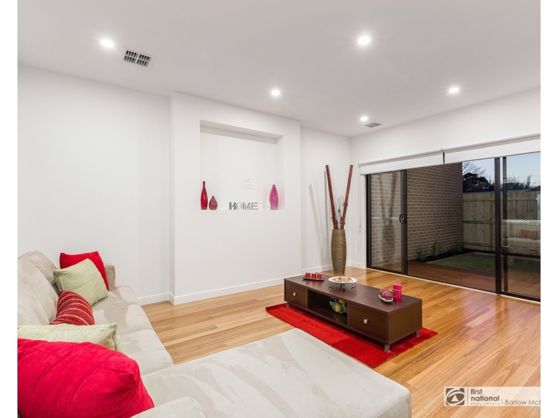 2/30 Kookaburra Street, Altona VIC 3018