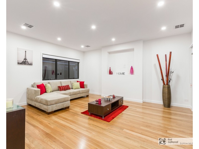 2/30 Kookaburra Street, Altona VIC 3018