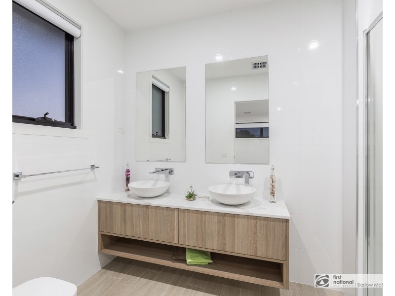 2/30 Kookaburra Street, Altona VIC 3018