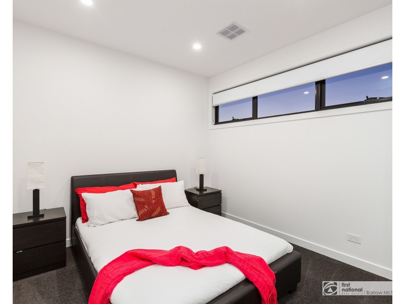 2/30 Kookaburra Street, Altona VIC 3018