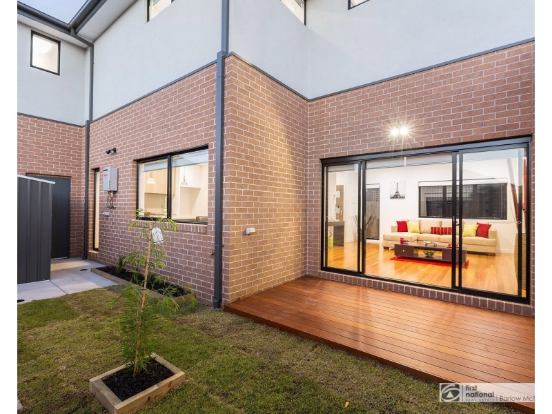 2/30 Kookaburra Street, Altona VIC 3018