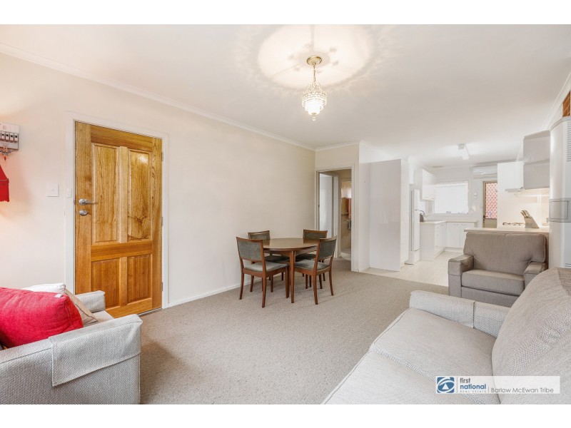 2/9 Sargood Street, Altona VIC 3018