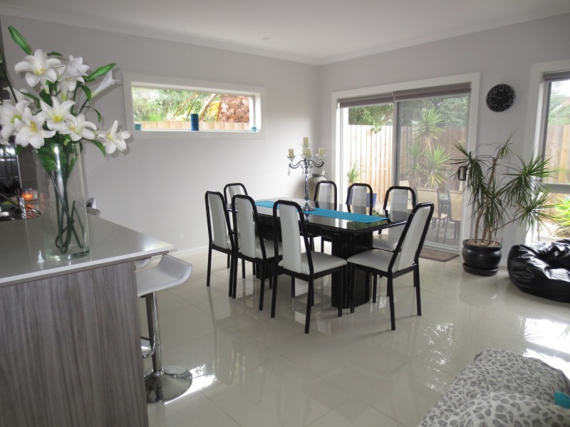 17 Manning St, Altona VIC 3018