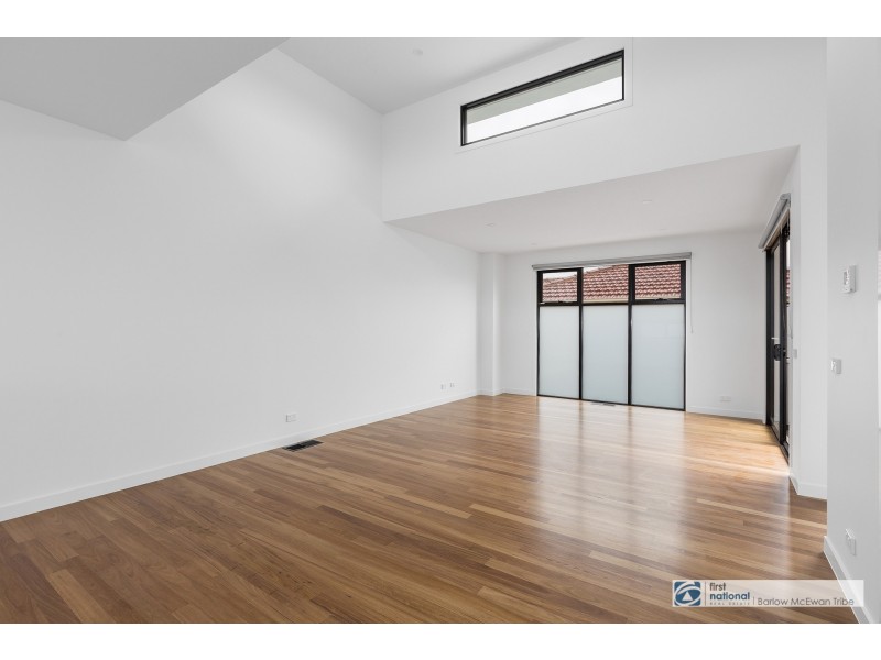 5/15 Davies Street, Altona VIC 3018