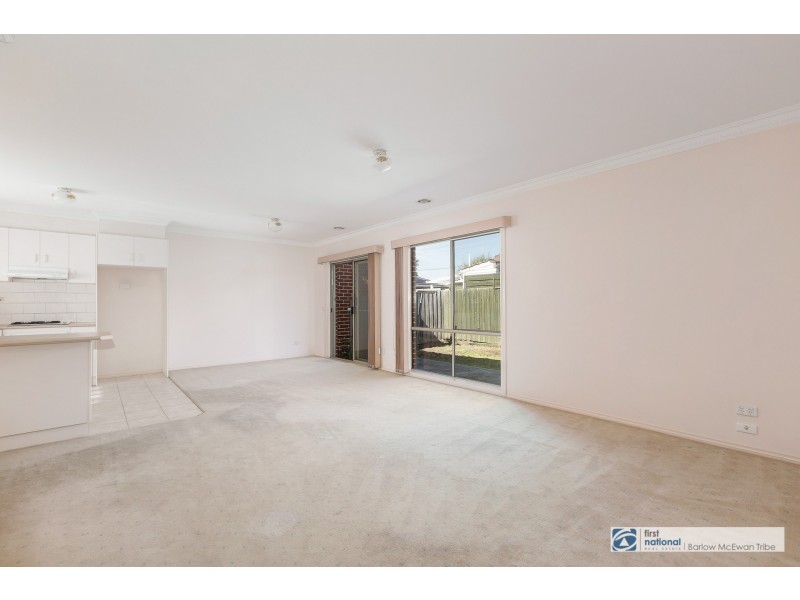 1/204 Civic Parade, Altona VIC 3018