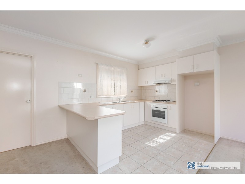 1/204 Civic Parade, Altona VIC 3018