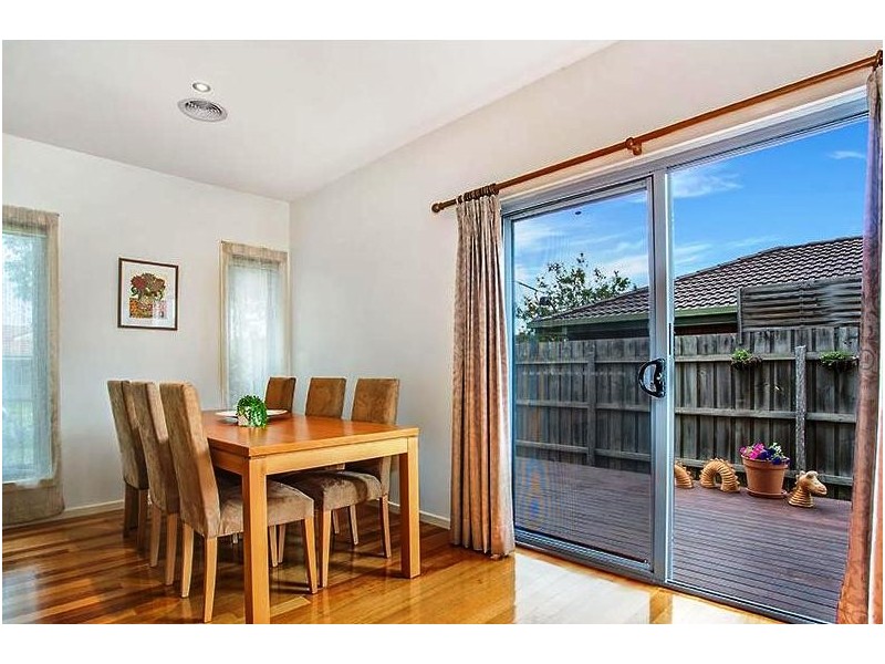 1/34 Linnet Street, Altona VIC 3018