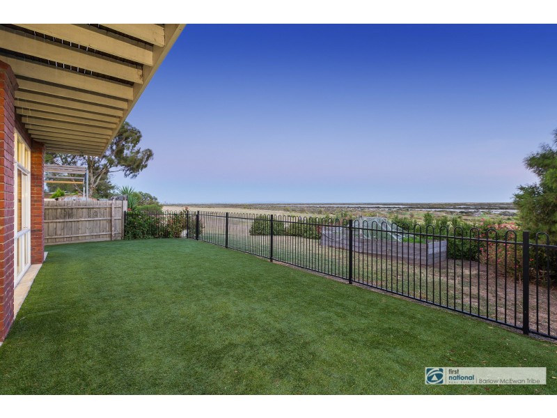 7 Hopkins Court, Altona Meadows VIC 3028