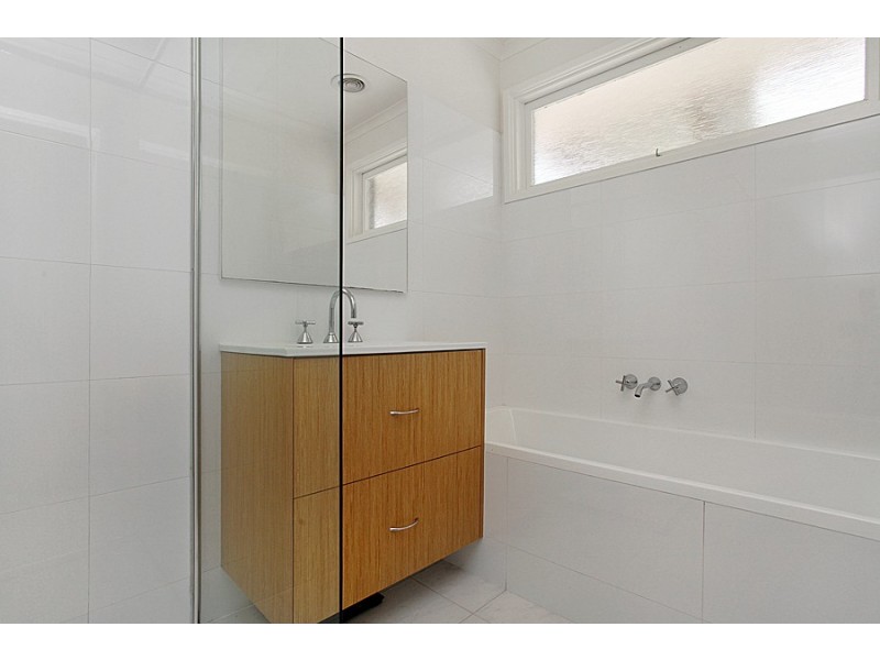 43 McIntyre Drive, Altona VIC 3018