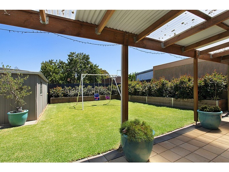 43 McIntyre Drive, Altona VIC 3018