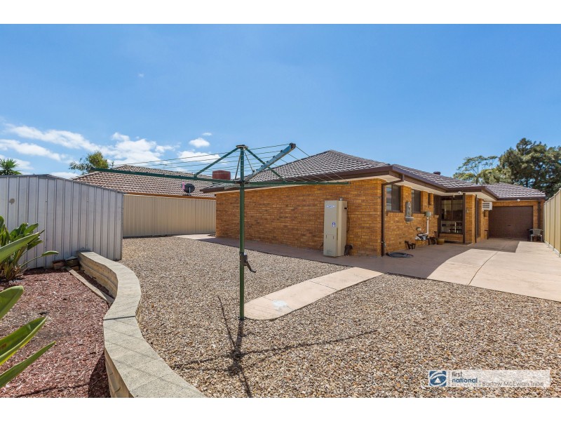 14 Emery Court, Altona VIC 3018