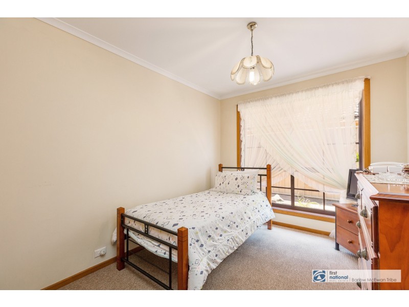 14 Emery Court, Altona VIC 3018