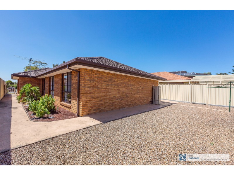 14 Emery Court, Altona VIC 3018