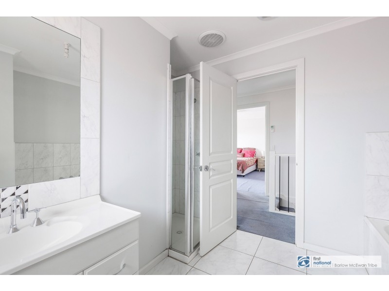 1/306 Blackshaws Road, Altona North VIC 3025