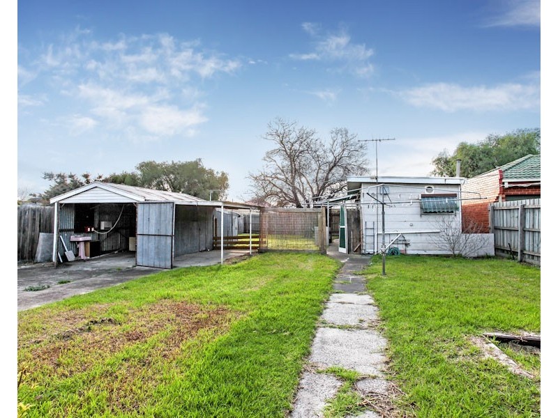 29 Myrtle Grove, Altona VIC 3018