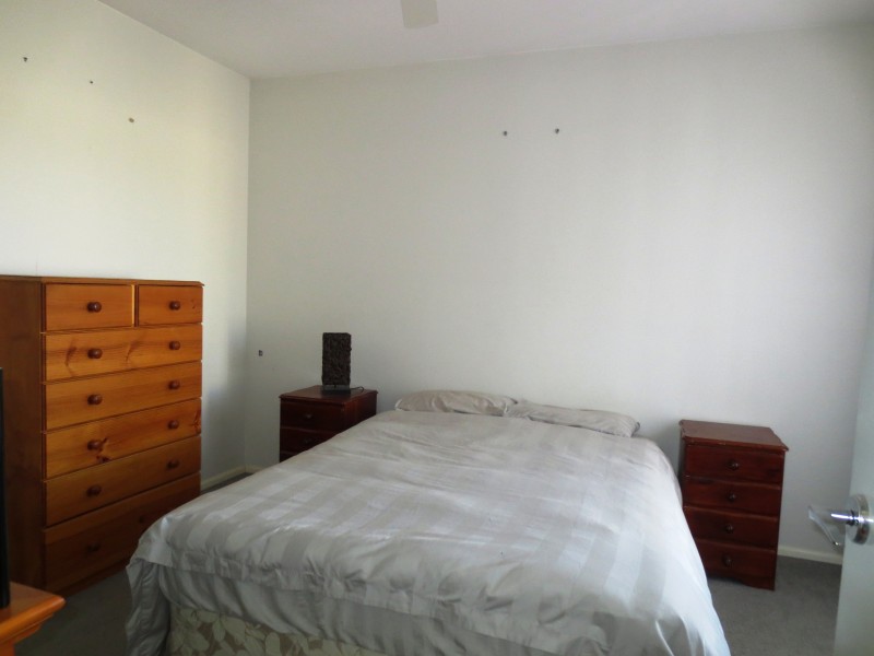 2/21 Spicer Boulevard, Altona Meadows VIC 3028