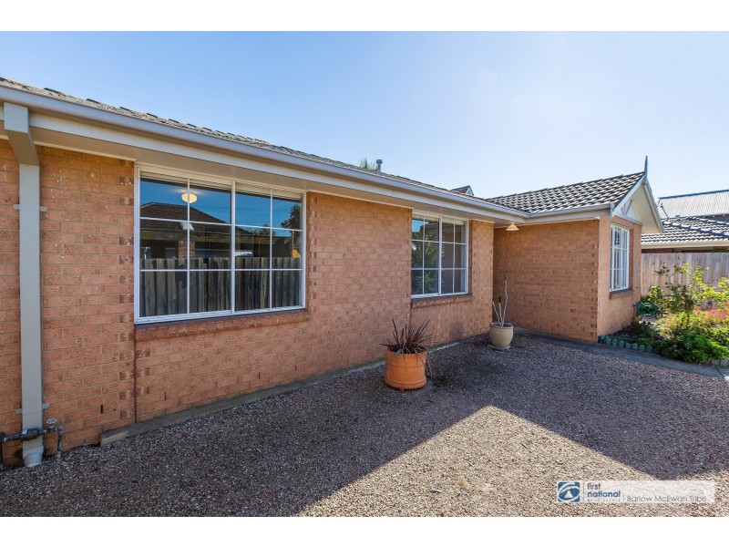 2/67 Queen Street, Altona VIC 3018