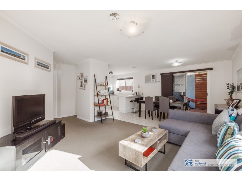 3/31 Curlew Ave, Altona VIC 3018
