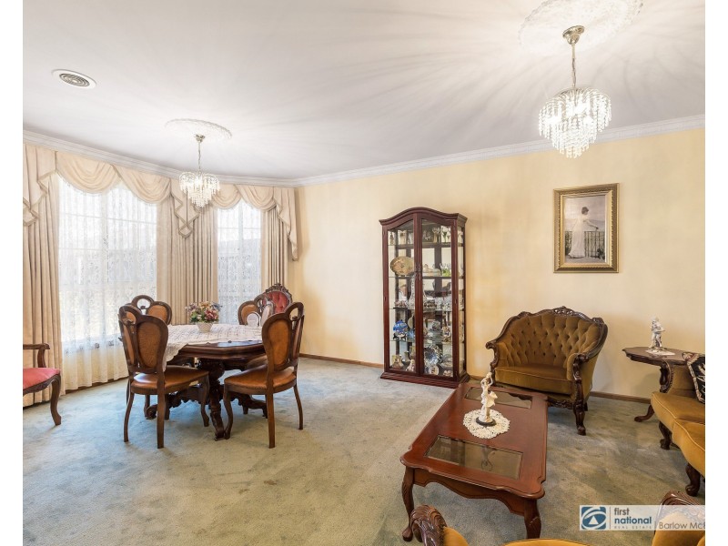 17 Spicer Boulevard, Altona Meadows VIC 3028