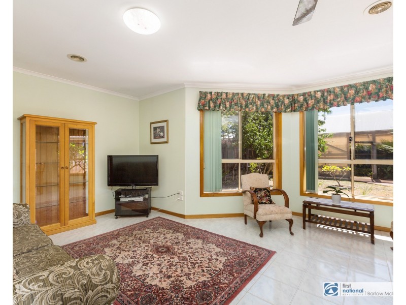 17 Spicer Boulevard, Altona Meadows VIC 3028