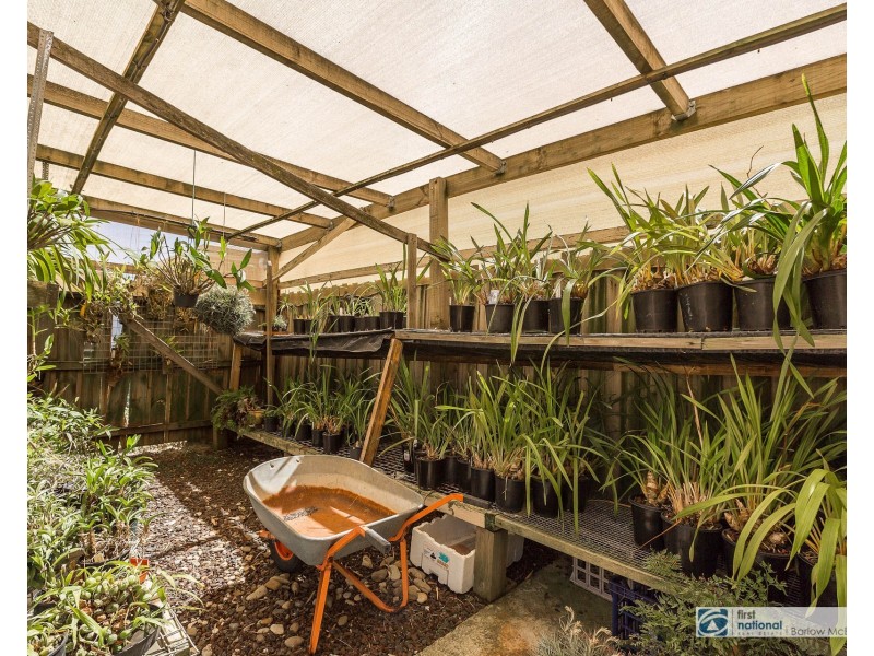 17 Spicer Boulevard, Altona Meadows VIC 3028