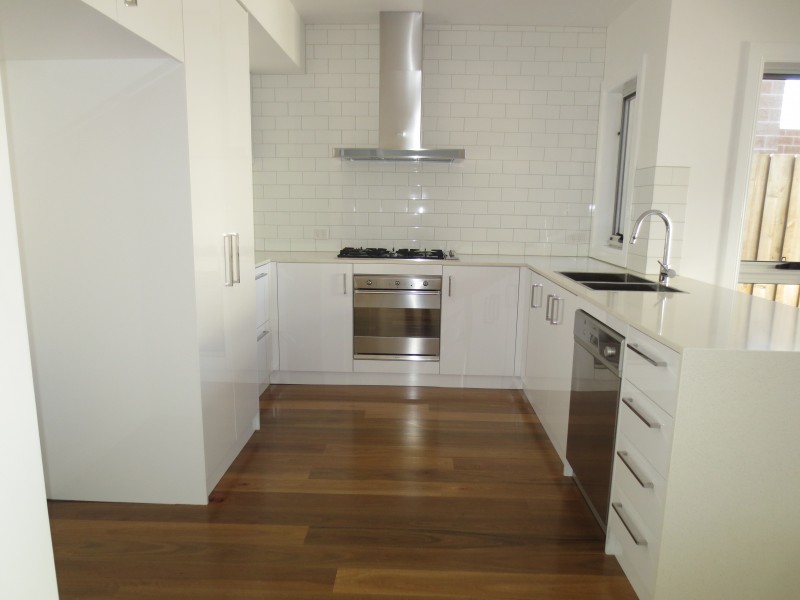 1/8 David St, Altona VIC 3018
