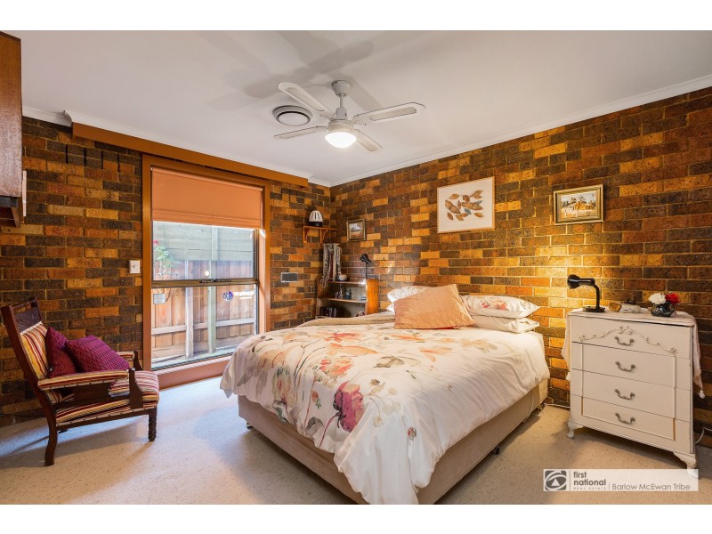 31 Bracken Grove, Altona VIC 3018