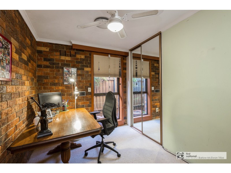 31 Bracken Grove, Altona VIC 3018