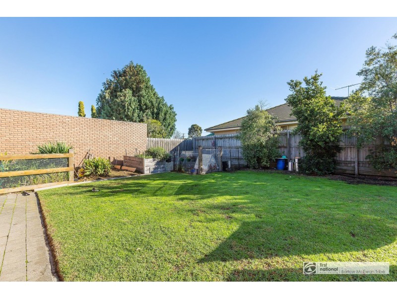 31 Bracken Grove, Altona VIC 3018