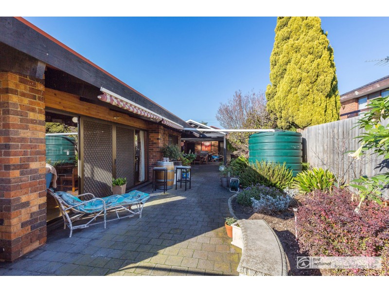 31 Bracken Grove, Altona VIC 3018